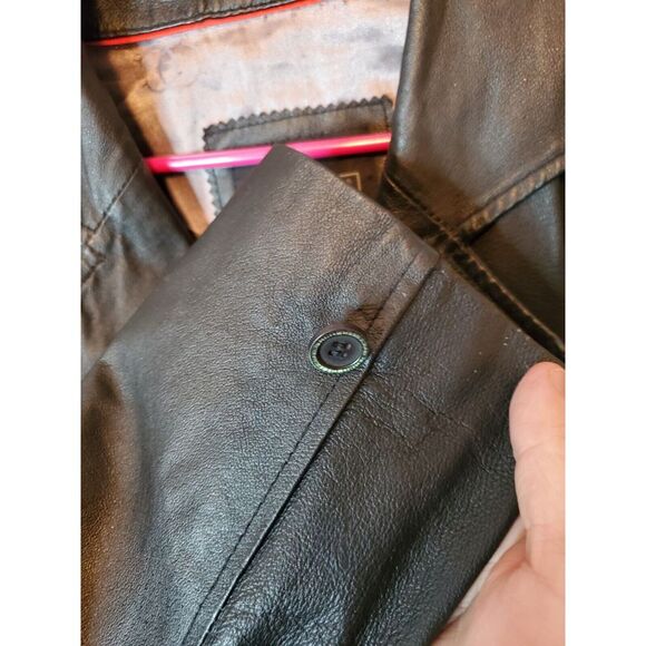 Ciro‎ Citterio Leather Jacket Size Medium Missing Button On Sleeve - Picture 5 of 10